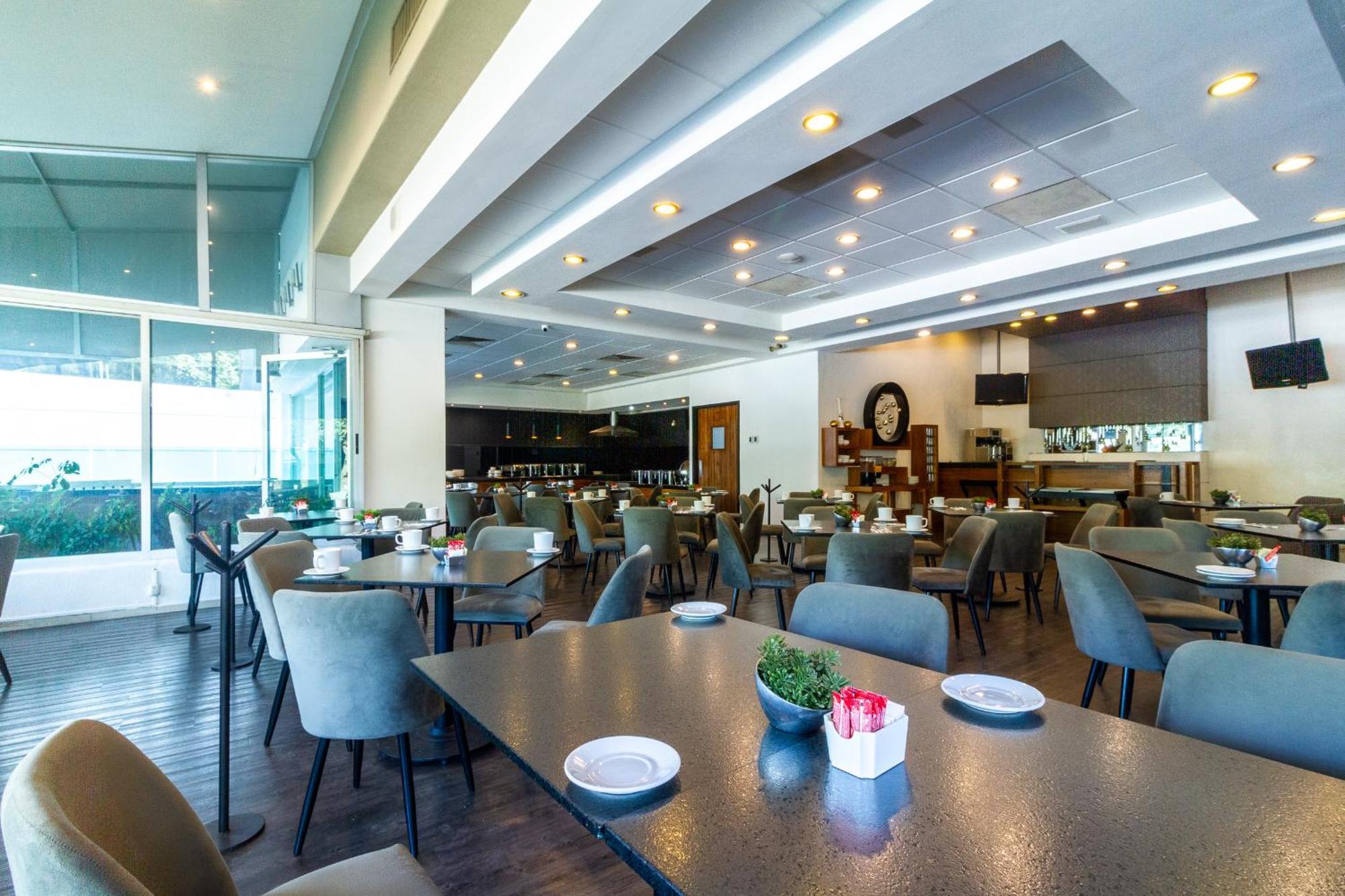 Hotel Meson Ejecutivo Guadalajara Minerva - Av Mexico Extérieur photo